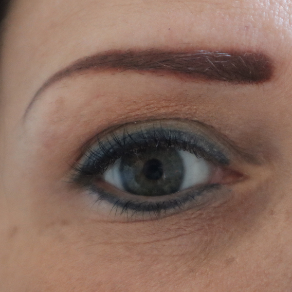 Carine Ciampi - Maquillage permanent & dermopigmentation à Charleroi depuis 1990 - Sourcils permanents